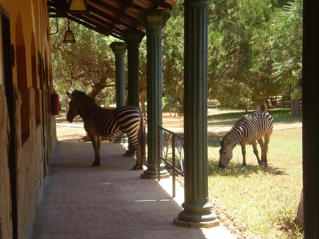 Kaazmein Lodge Livingstone Exterior photo